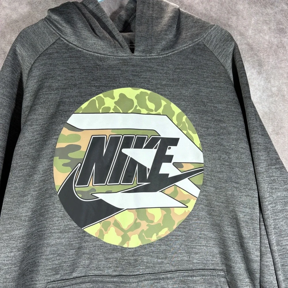 Nike Hoodie Boys M Charcoal Heather 3Brand Russell Wilson Therma-FIT Camo NEW